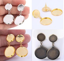 10 Doppel-Ohrstecker hängend 12 u. 20 mm gold, silber, antik Fassung Cabocho