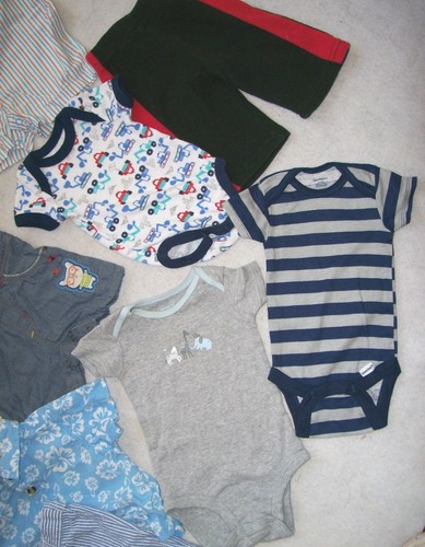 BOY 0-3 M: VINTAGE LOT: ROMPERS; BODYSUITS; 2-Pc. SETS: GYMBOREE; CHAPS; GEORGE - Picture 3 of 7
