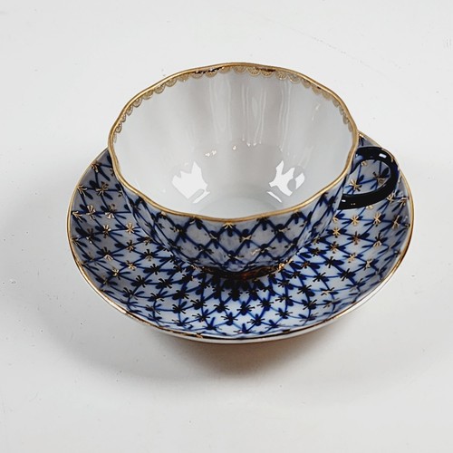 Porzellan St. Petersburg KOBALTNETZ Tasse & Untertasse russisch lomonossow 22K vergoldet
