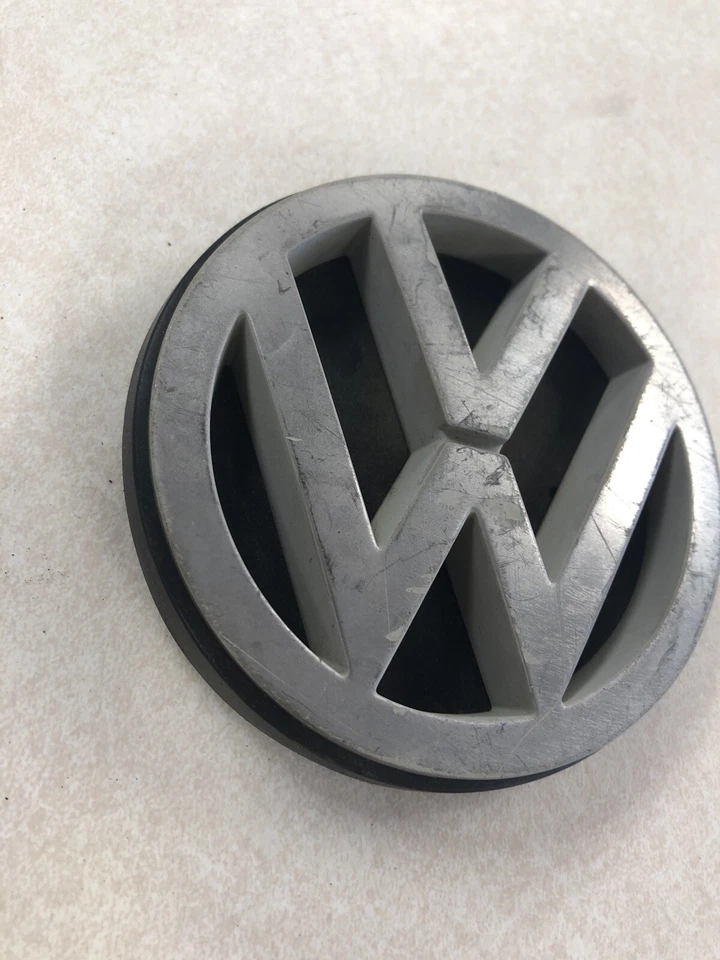 701853601B C emblema delantero Volkswagen Transporter 540140-64 insignia VW OEM Foto 2 de 4