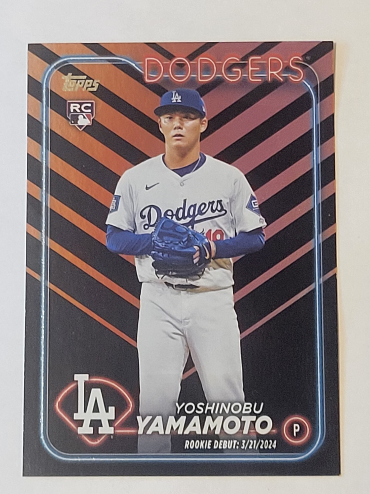 2024 Topps Update #US149 Yoshinobu Yamamoto (RC) Orange And Black Parallel