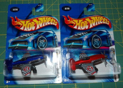 2X - 2004 Hot Wheels First Editions - Madd Propz - Red & Blue