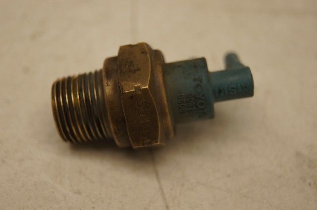 Toyota 90925 05068