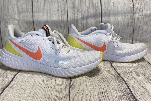 nike revolution 5 mango