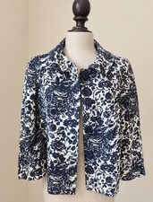 Talbots Floral Jacquard Blazer Jacket Size 6 Navy Blue White Snap Front Crop