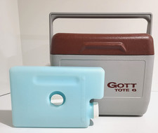 Vtg GOTT  6 QT Cooler 1806 w/8279 Freezer Pack Deep Red Gray Rubbermaid Complete