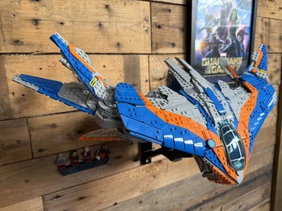 DISPLAY MY BRICKS Wall Mount for LEGO The Milano Spaceship 76286