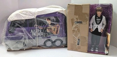 Justin Bieber Ultimate Tour Set Tour Bus Concert Stage & Backstage Damage Box 