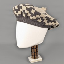 Labastida Argentina Boina Gaucho Beret Knit Geometric Tassel Hat Gray Beige NEW