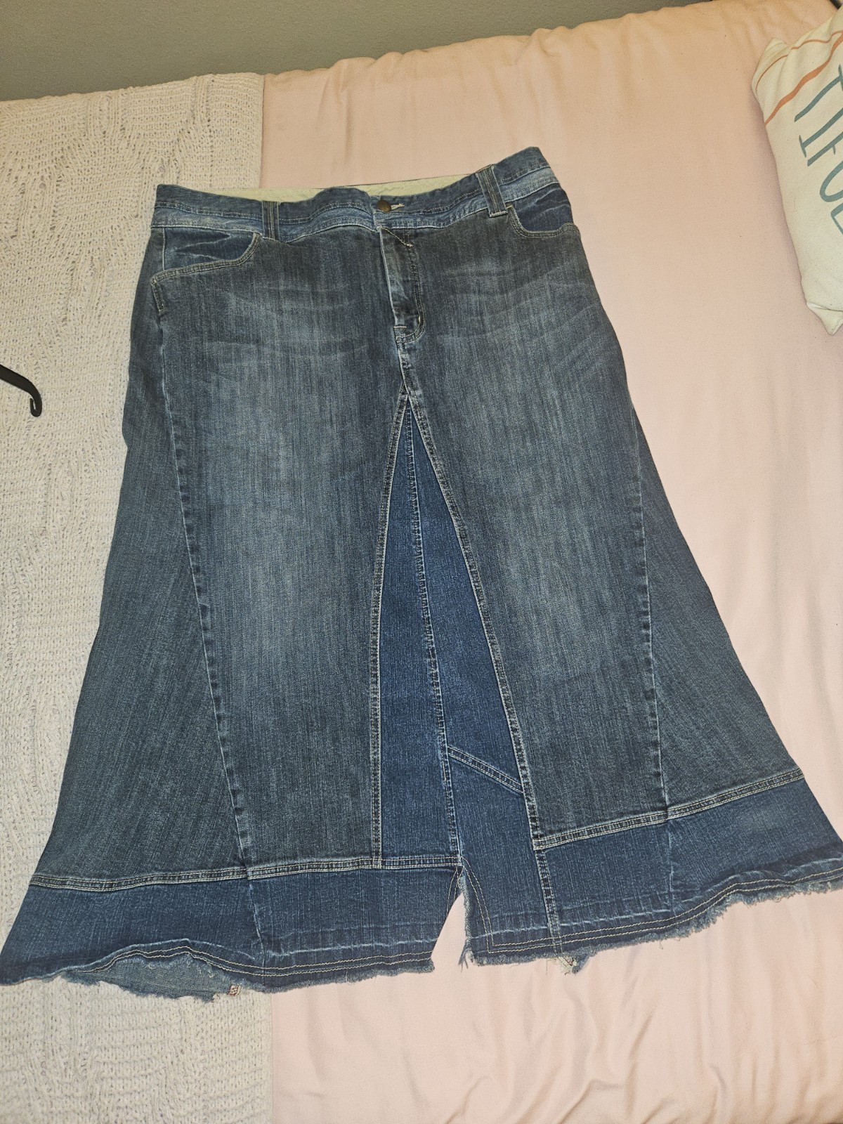 Women's Denim Maxi Patchwork Raw Hem Reconstructe… - image 1