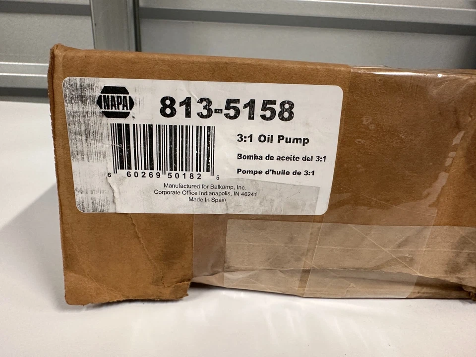 Bomba de aceite NAPA 813-5158 3:1 Foto 2 de 4