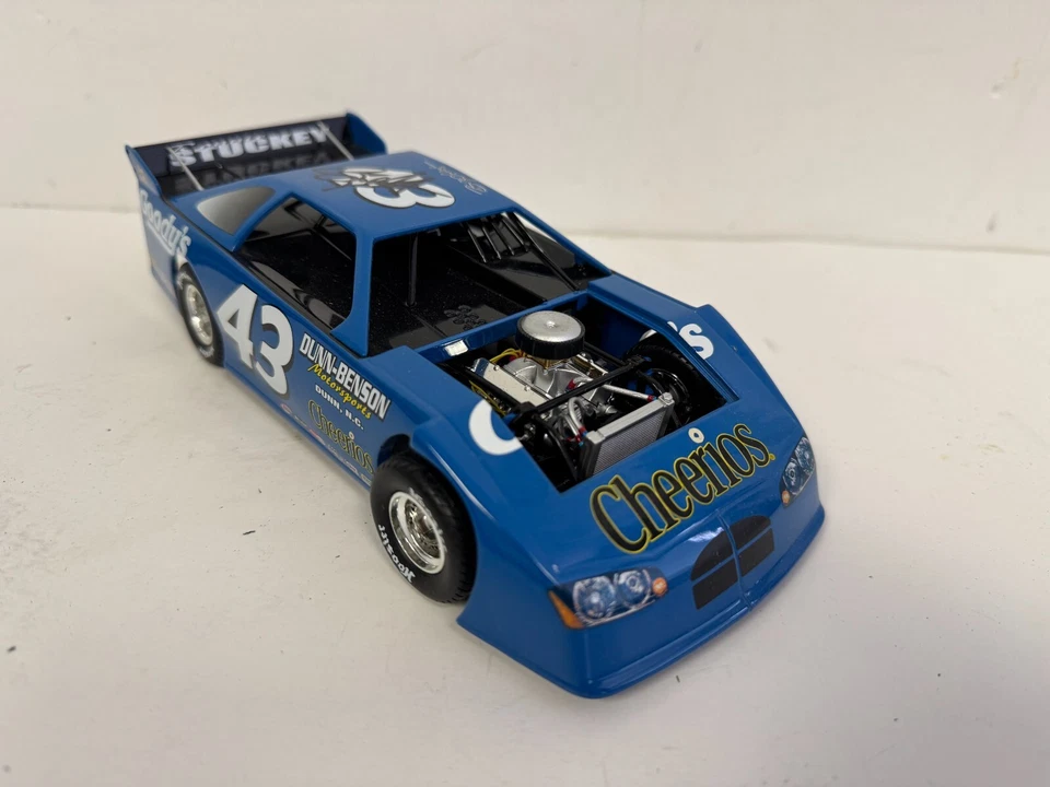 ADC Bobby Labonte 1:24 Ser 0007 #43 SIGNED Cheerios Ltd Ed. Dodge Charger RARE! - Image 2 of 4