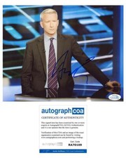 Anderson Cooper "CNN Newsroom" AUTOGRAPH Signed 8x10 Photo ACOA