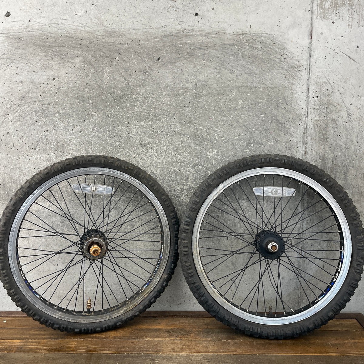 BMXホイール Cinema BMX ZX Rear Cassette Wheel - Ajo Bikes | Tucson, AZ