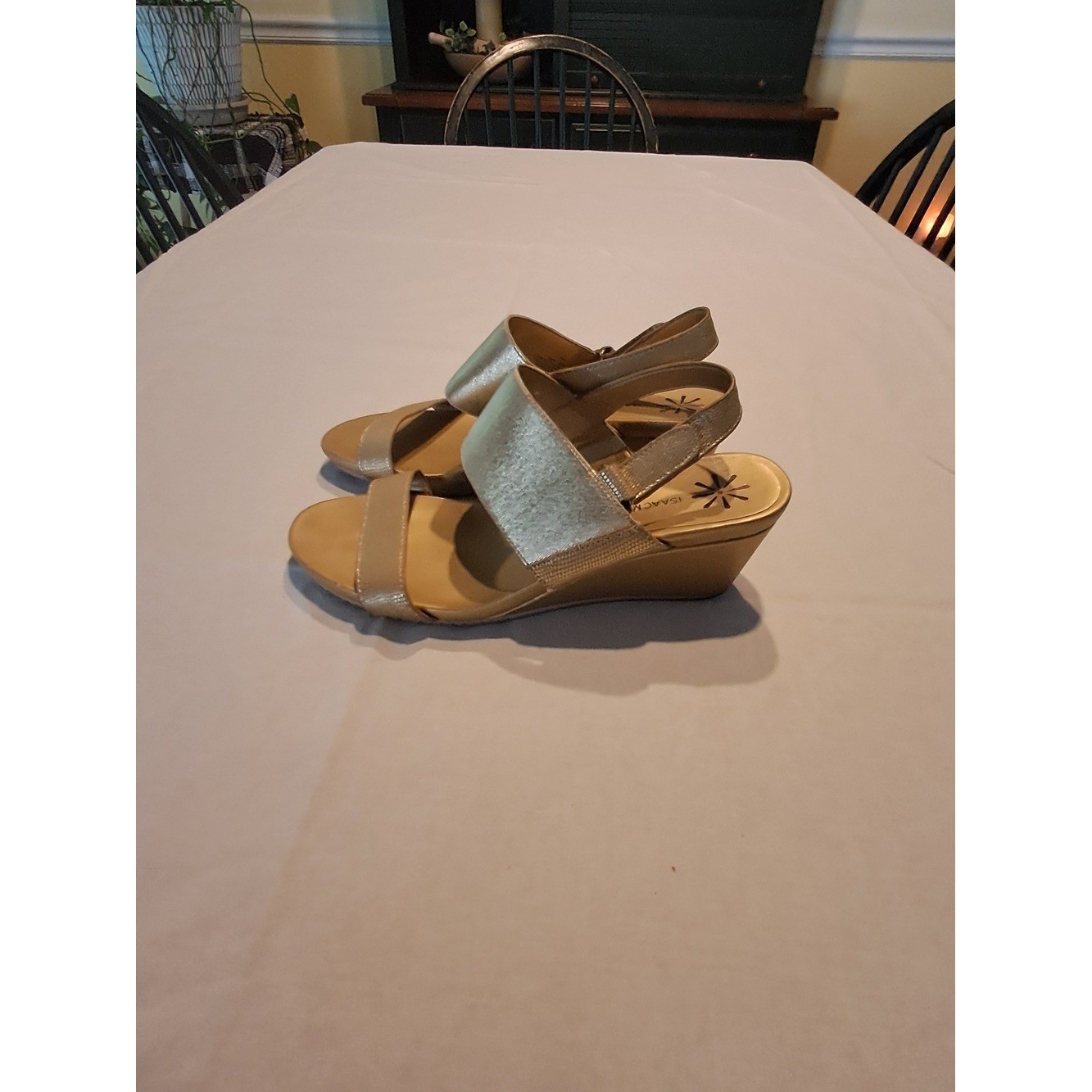 Isaac Mizrahi Live Gold Wedge Sandals  Comfortable Women's Dress Sandals Size 8M