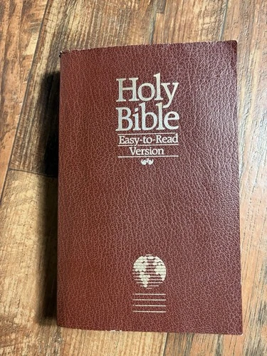 Holy Bible Easy-To-Read Version World Bible Translation Center 1996 Soft Back