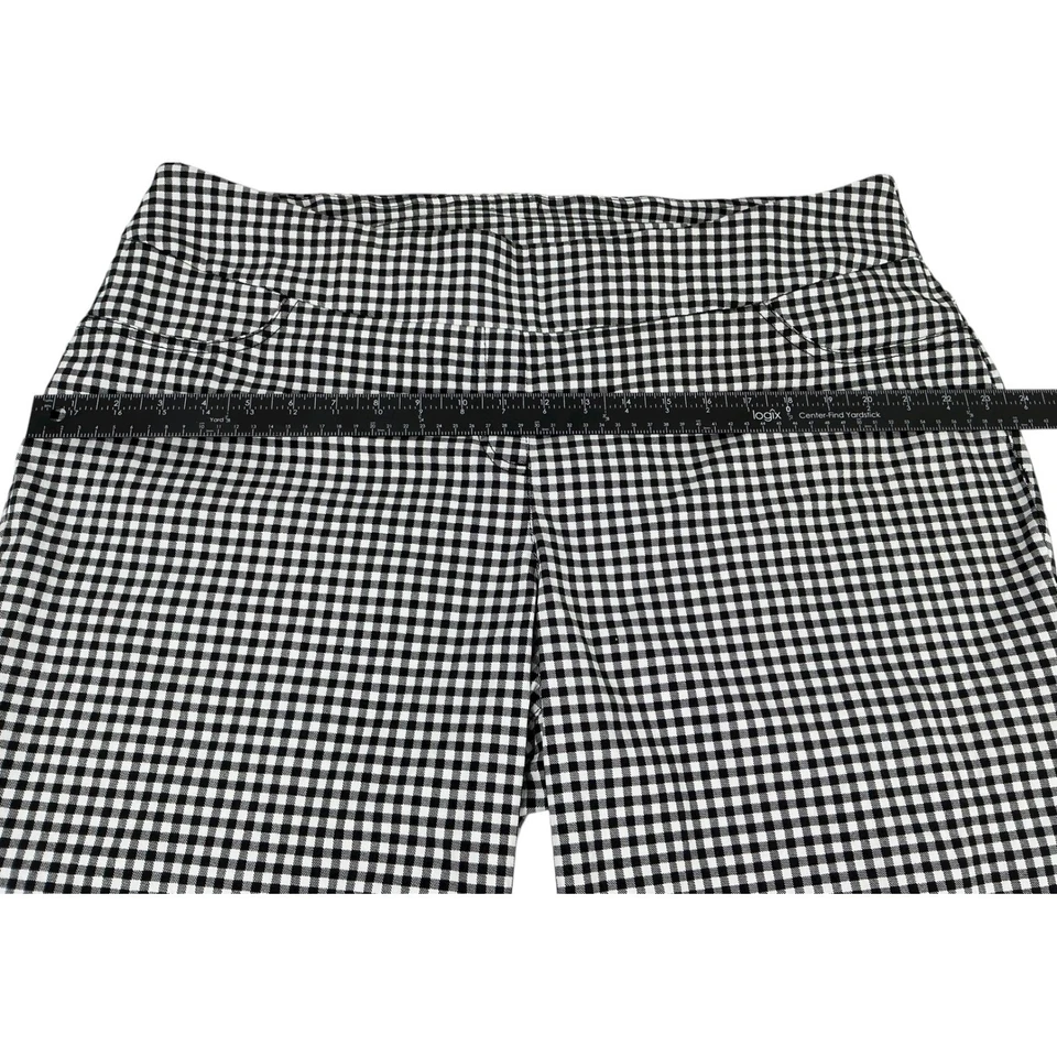 Pantalones cortos capri a cuadros de guinga negros blancos 24W ALIA para mujer Foto 4 de 4