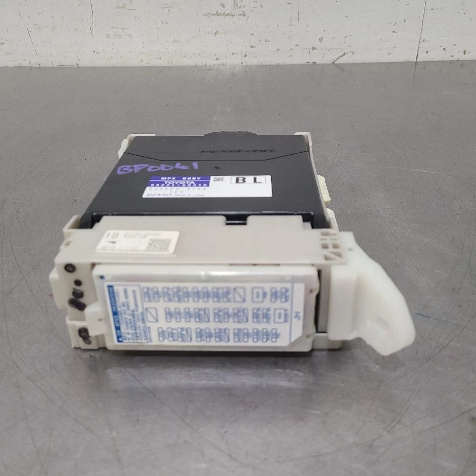 14 2014 LEXUS GX460 MÓDULO DE CONTROL DE RED MULTIPLEX 8922160310 Foto 3 de 4