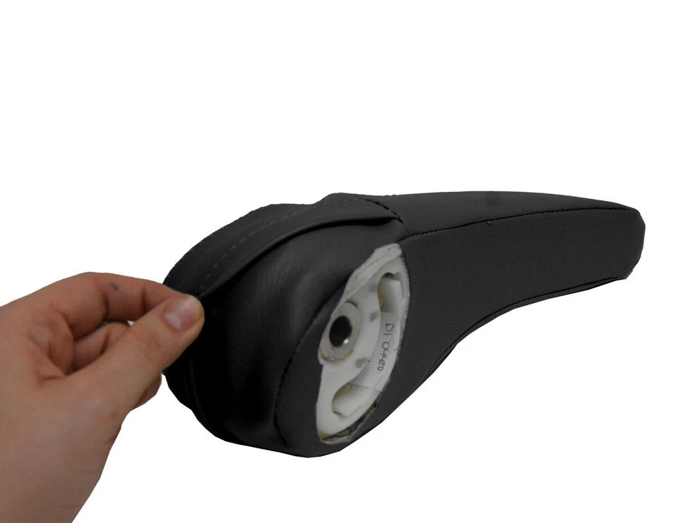 Cubierta de reposabrazos de cuero PVC para Chevrolet Trax 2014-2020 cubierta negra Foto 3 de 4