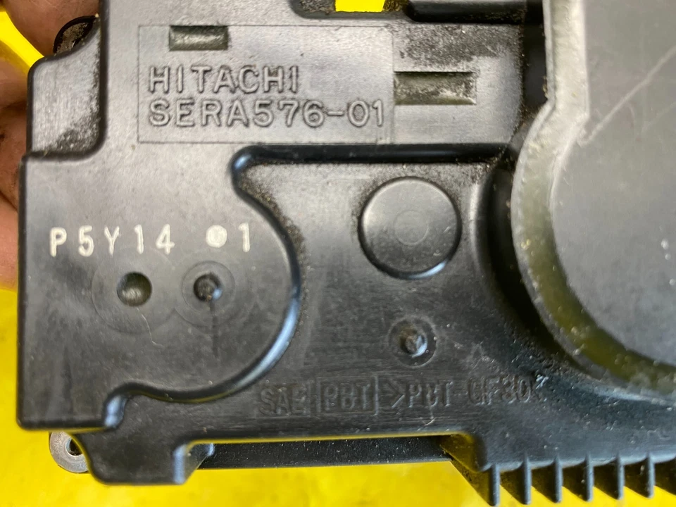 Nissan Máxima 2002-2006 carrocería del acelerador conjunto de válvula OEM Foto 2 de 4