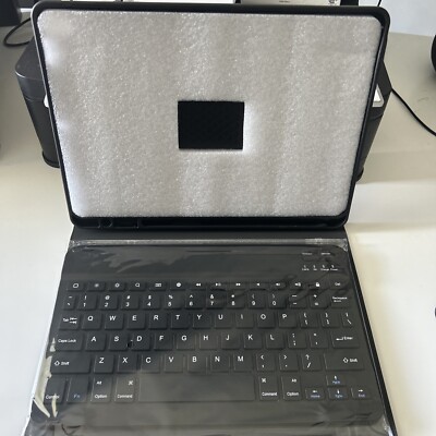 New. Chesona Branded. iPad Keyboard 9th Gen