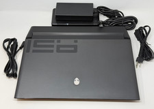 Alienware Area-51m R2 17.3 i7-10700K, 2070 Su...