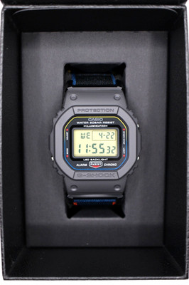 Casio G-SHOCK DW-5600MNC-8A2JF G-SQUAD Stoffband Digital Zifferblatt...
