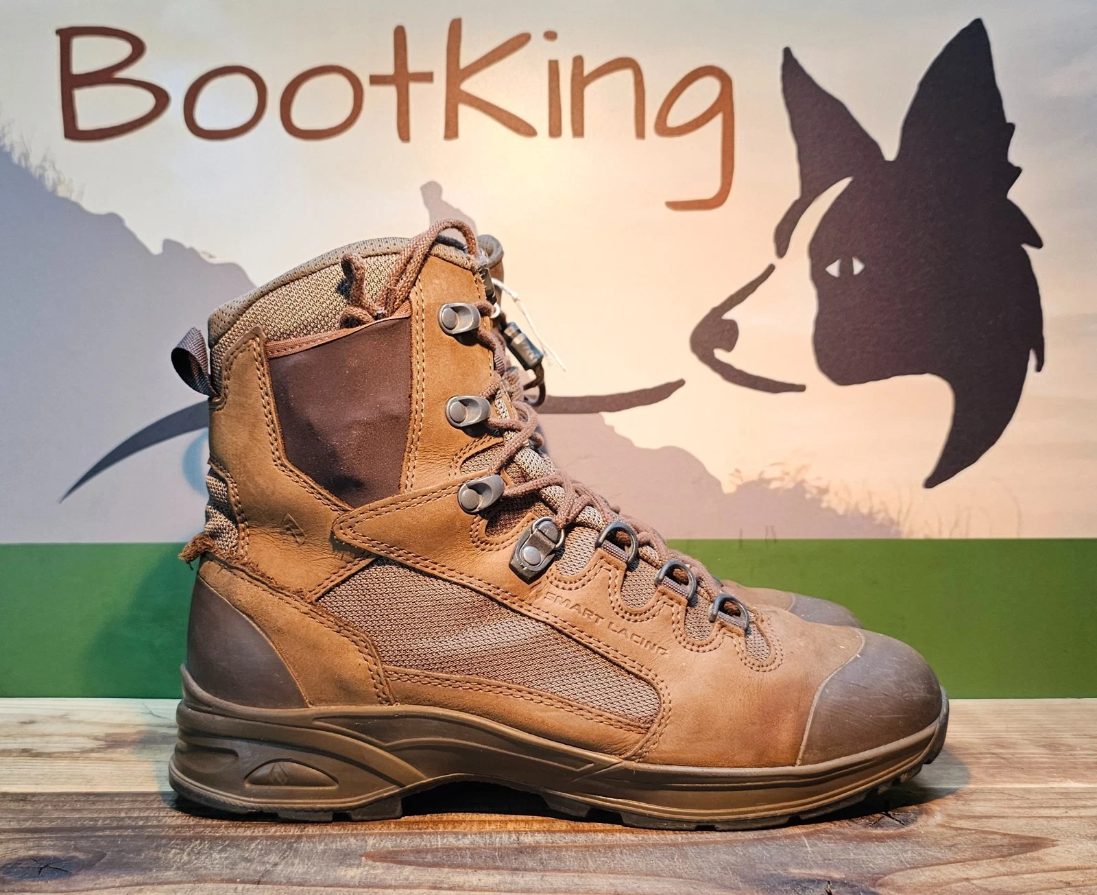 Haix Scout lightweight GTX Goretex walking, hiking, any activity boots UK 8.5
Opens in a new window