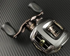 DAIWA STEEZ 103H 6.3:1 Baitcaster Fishing Reel