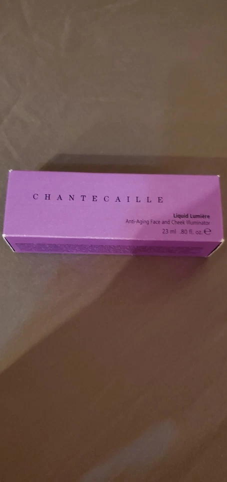 NOVO Bronzeador e Iluminador Chantecaille Liquid Lumiere Brilliance 0,8 oz - Imagem 3 de 3