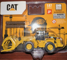 Diecast Masters 1/87 HO CAT 950G Wheel Loader Log Forks 84661CS