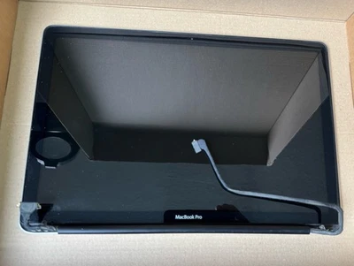 Apple MacBook Pro 17” Complete Display Assembly Grade B Free Shipping - Image 1 of 4