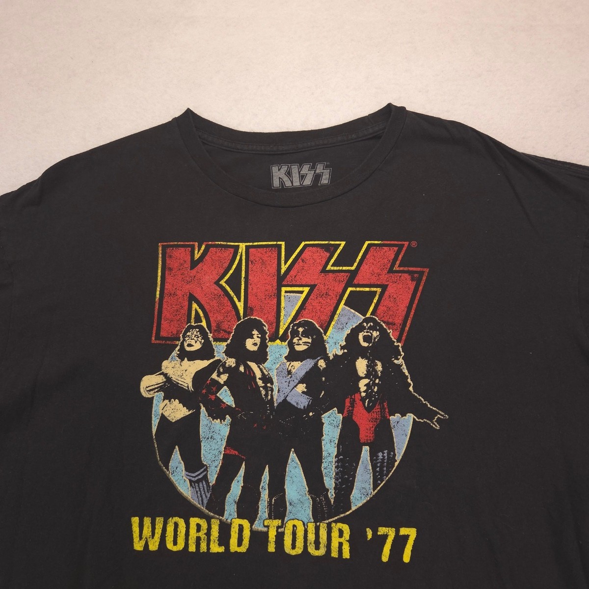 Kiss World Tour 77 Band Crew Neck Graphic T Shirt Mens Size 2XL