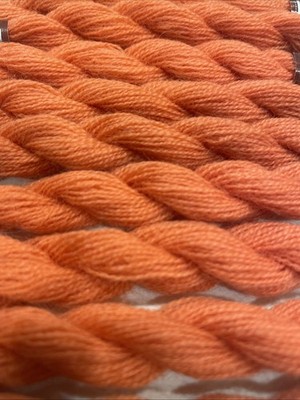 DMC Broder Medicis Laine Tapestry Wool 27.3 Yards Skein - Color 8129 - Orange