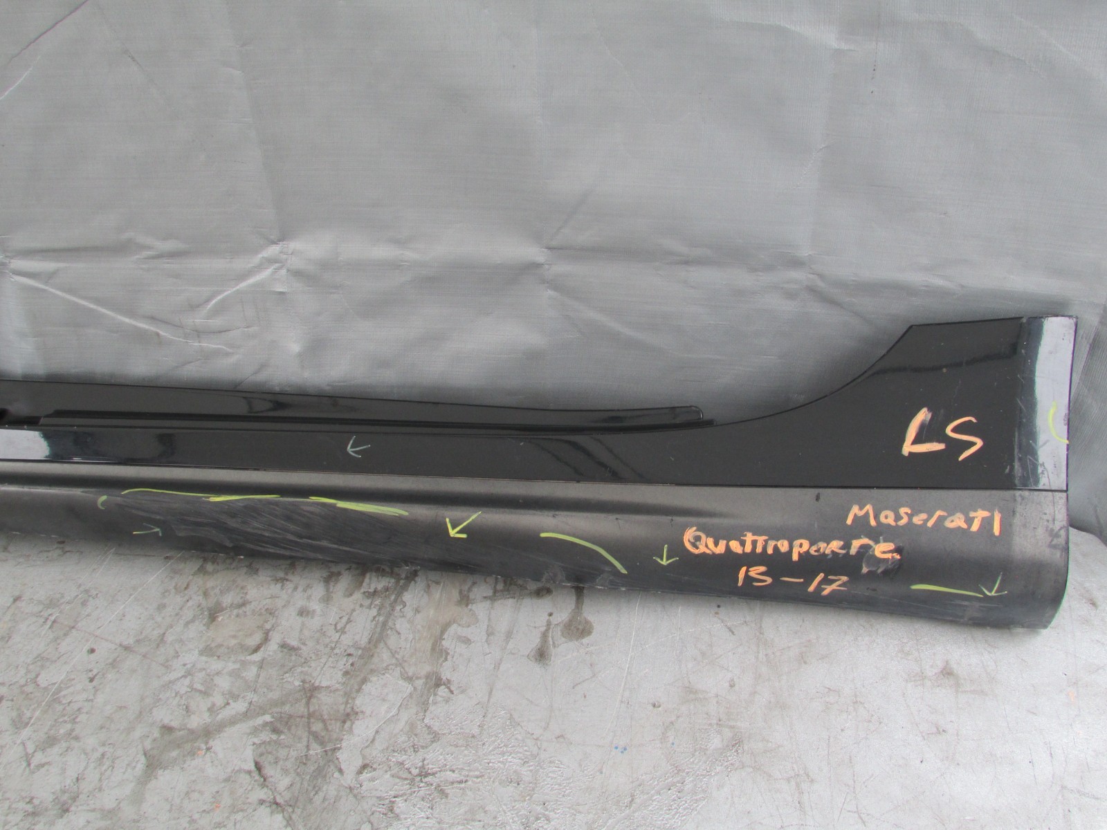 2013-2014-2015-2016 MASERATI QUATTROPORTE LEFT SKIRT ROCKER PANEL OEM