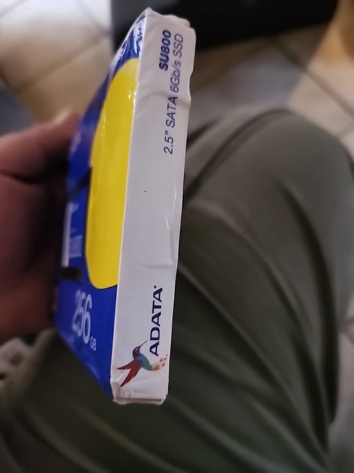 ADATA Ultimate SU800 2.5" 256 GB Serial ATA III TLC - Image 2 of 3