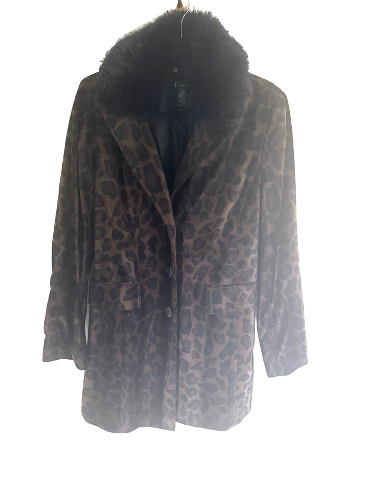 Abrigo largo de piel sintética con estampado animal M International Concepts Mobwife Rocker Grunge Foto 2 de 4