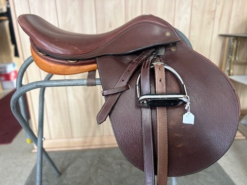 CAMBRIDGE Close Contact SADDLE 18" Brown*VGC* Average Tree Made in England