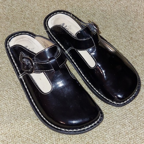 Alegria PG Lite ALG-101 EU 36 Black Patent Leather Mary Jane Clogs