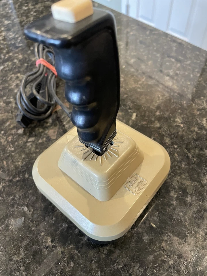 Wico "The Boss" Joystick Controller for 2600 Atari & Commodore 64 - Image 2 of 4