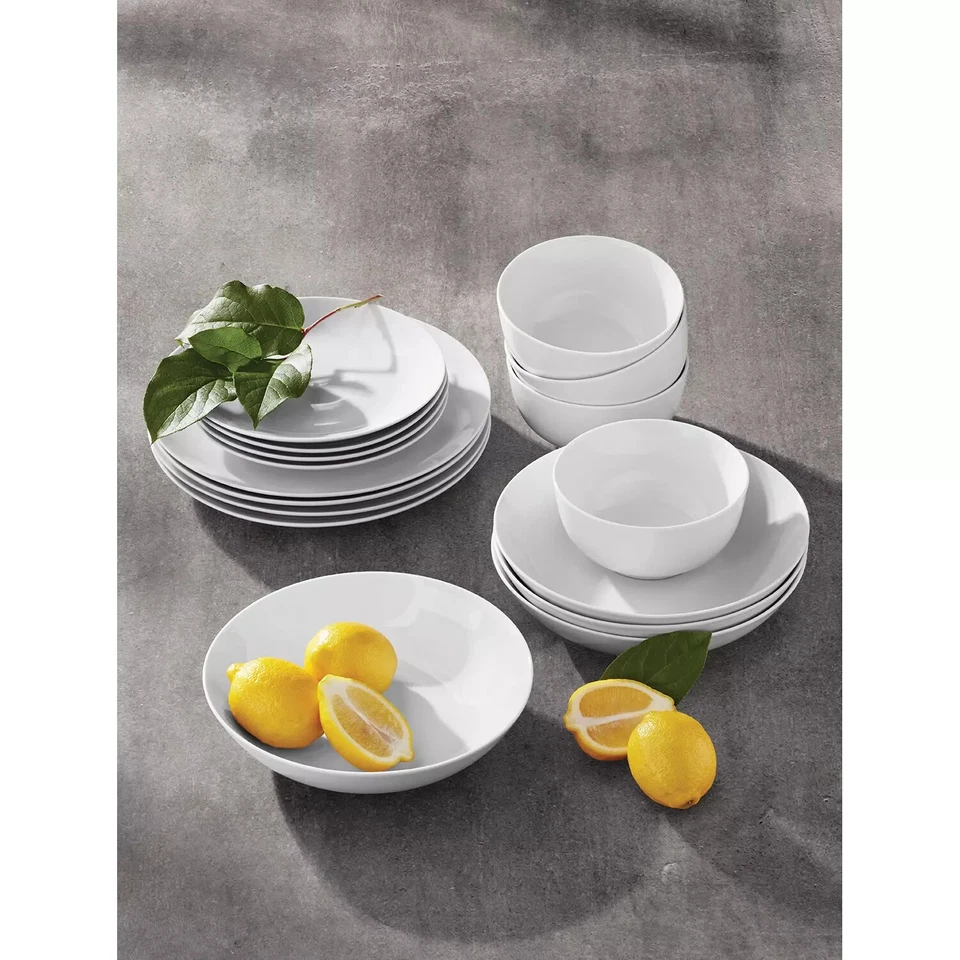 Member’s Mark 16-Piece Porcelain Dinnerware Set - Image 4 of 4