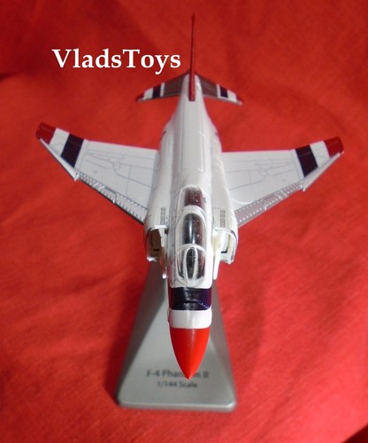 Air Force 1 1/144 McDonnell Douglas F-4 Phantom Thunderbirds AF1-0148C - 第 3/6 張圖片