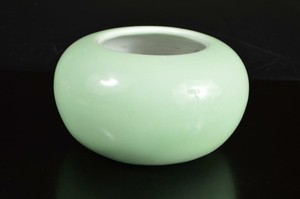 A8286: Japanese Old Imari-ware Celadon Shapely INCENSE BURNER Tea Ceremony