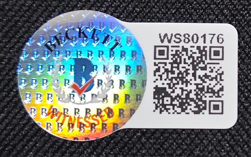 Bears (Salute To Service) – Brian Urlacher - #54 Signed Jersey – Beckett Cert. - Image 4 of 4