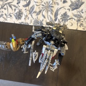 Bionicle Toa Lhikan & Kikanalo 8811 Complete Figures no book / box READ