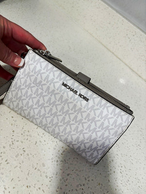 Michael Kors Women s Gray Logo Wristlet Wallet Dual Zip ID Window Card Holder