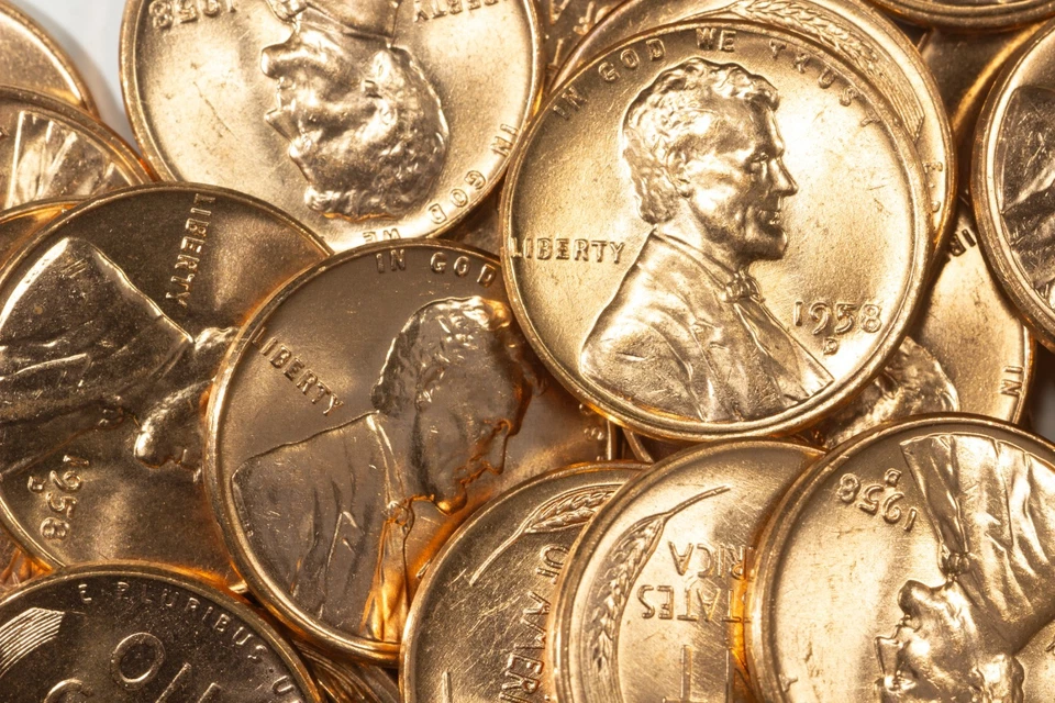 ✅  1958-D Lincoln Wheat Cent Penny Roll GEM BLAST WHITE GORGEOUS"  -  WOW !! - Image 2 of 4