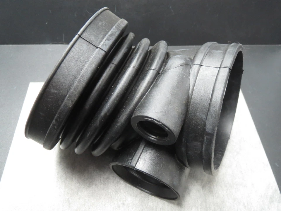 Genuine OEM BMW Air Intake Hose for 1997-1998 BMW 528i w/ASC+T - Ships Fast! - Image 3 of 4