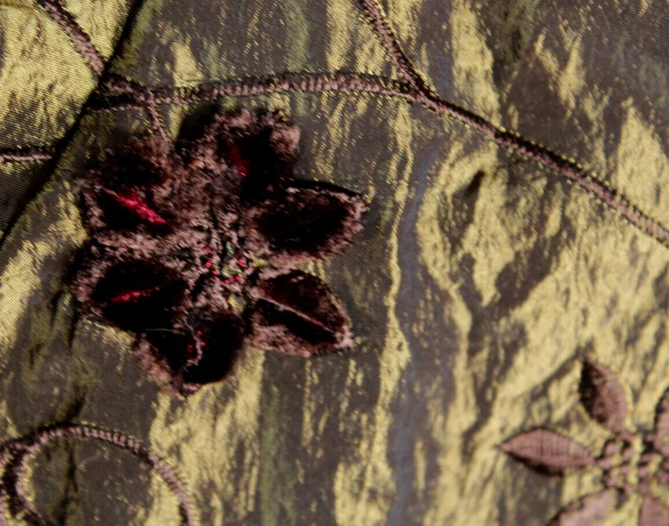 Chaqueta Soft By Avenue Talla 22/24 Dorado Cobre Bordado Floral Frente Abierto Foto 3 de 4