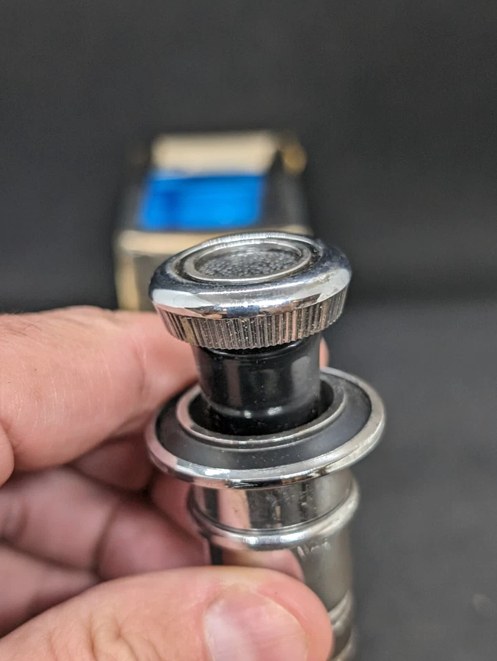 НОВЫЙ ИЗ СТАРЫХ ЗАПАСОВ 1973 LLINCOLN MARK IV ПРИКУРИВАТЕЛЬ ДЛЯ СИГАР И ЭЛЕМЕНТ D3LY-15052A - Изображение 3 из 4